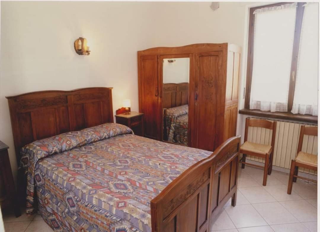 Az. Agr. Cascina Castellera Villa Serravalle delle Langhe Eksteriør billede